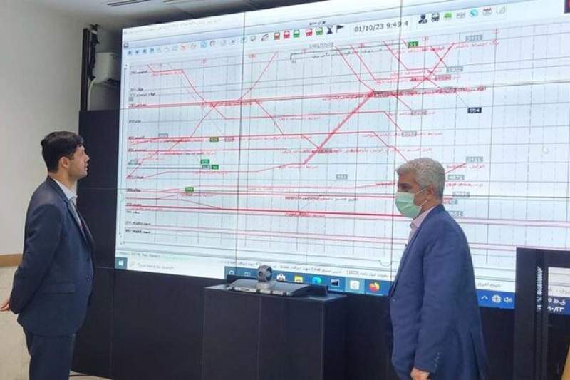 راه آهن ستاد مدیریت بحران تشکیل داد/ عذرخواهی از مسافران و استرداد وجه بلیت